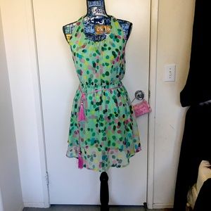 🚨 5/$20 Adorable multi-color polka dot green dress